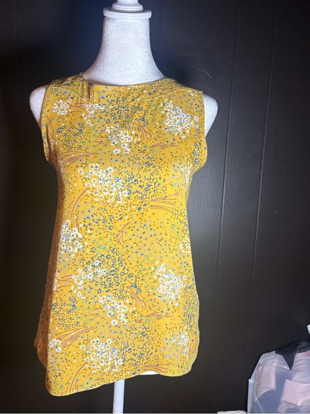 LOFT Yellow Floral Sleeveless Camisole
